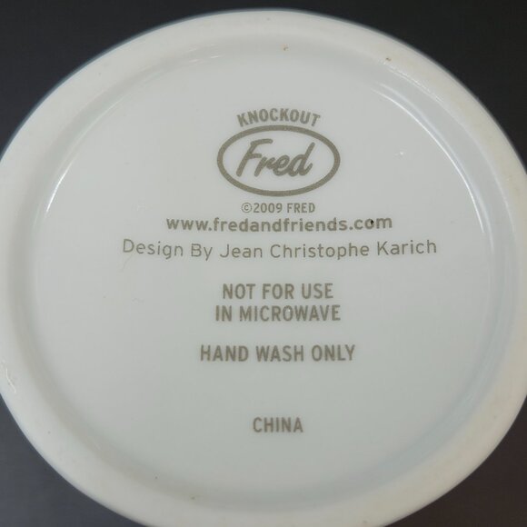 Novelty Fisty Mug Ceramic Brass Knuckle look Handle - Picture 3 of 4